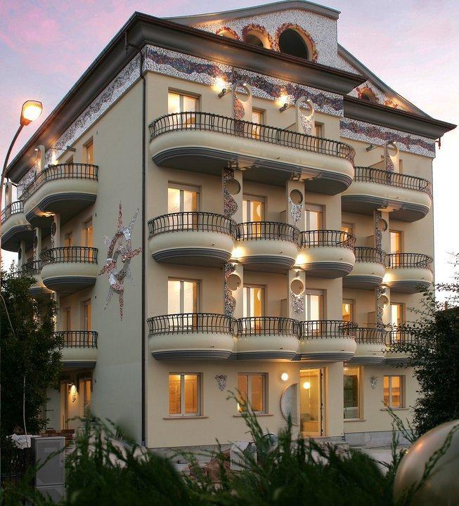 Residence Anchisemare Alba Adriatica Habitación foto